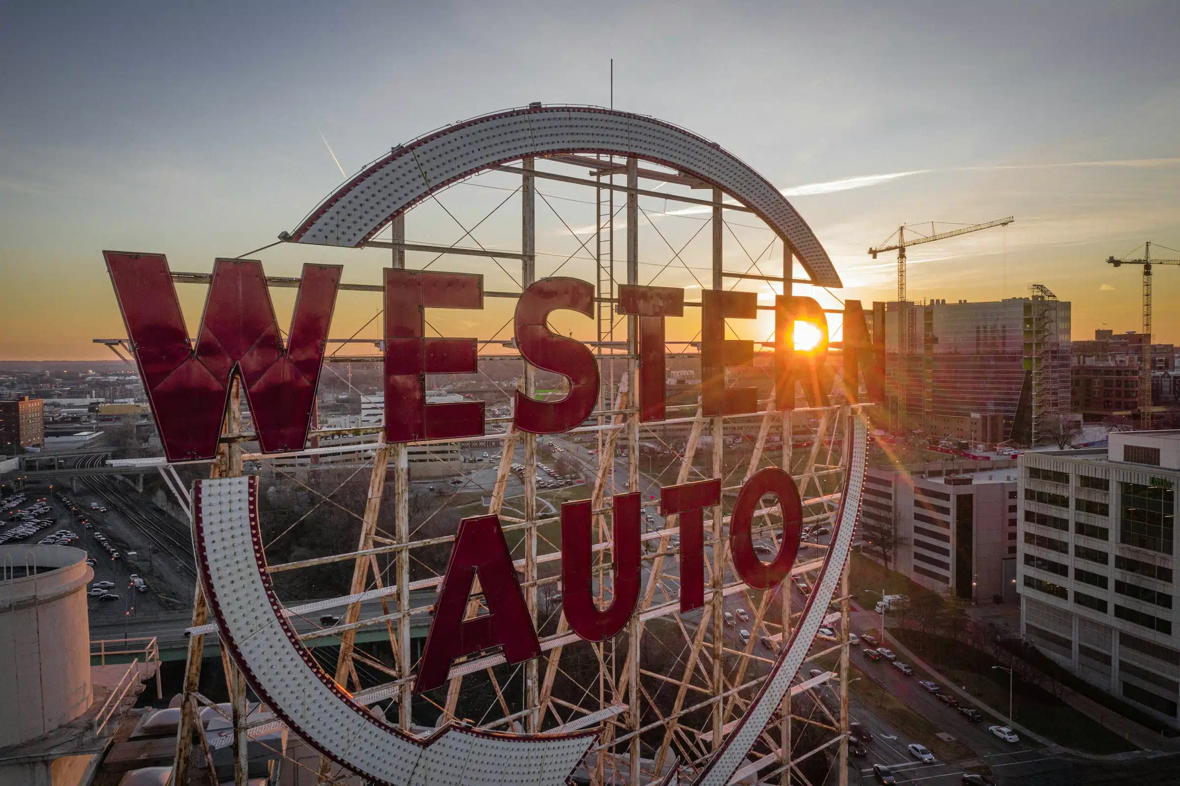 How a PEO Saves Time for Kansas City Business Owners in 2025